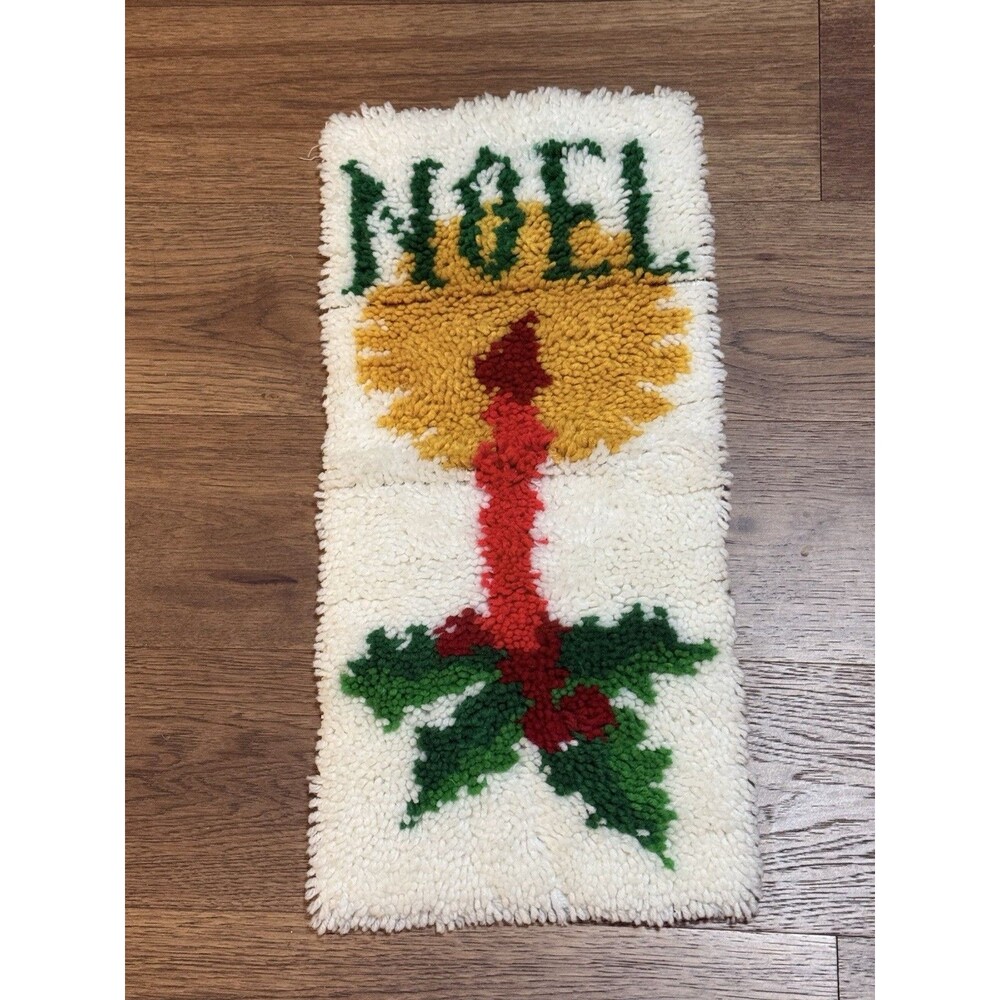 Vintage Xmas Christmas Latch Hook Rug Noel Candle White Green Gold